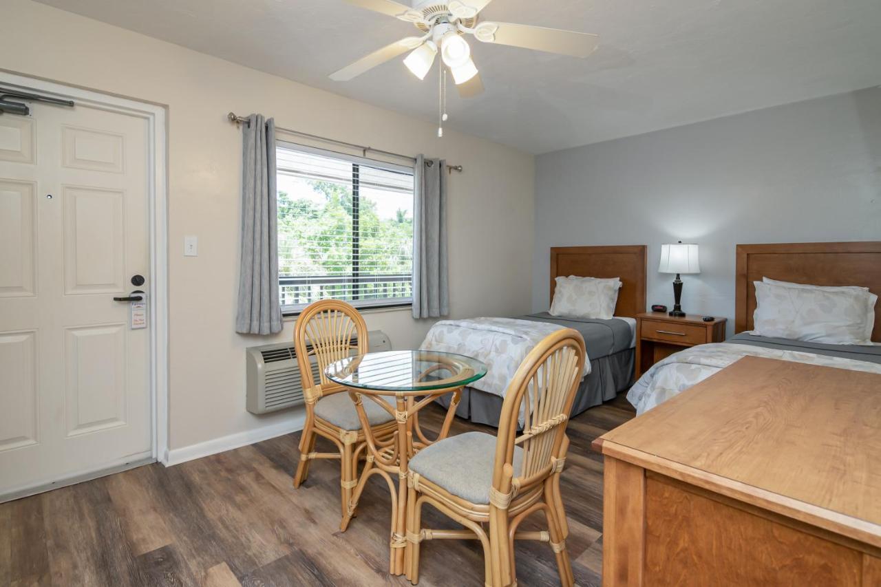 더 페어웨이스 인 오브 네이플스 North North Naples 외부 사진