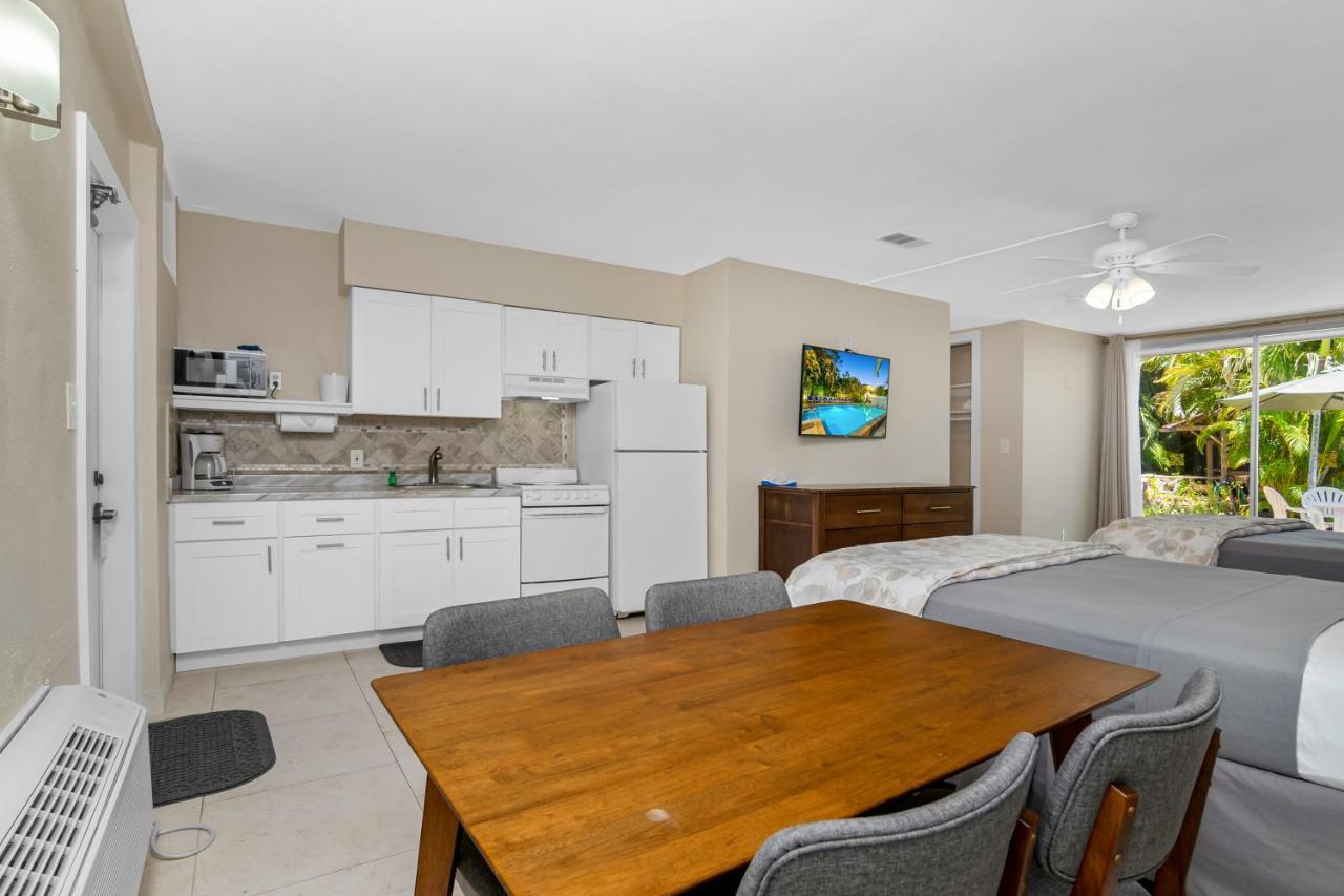 더 페어웨이스 인 오브 네이플스 North North Naples 외부 사진